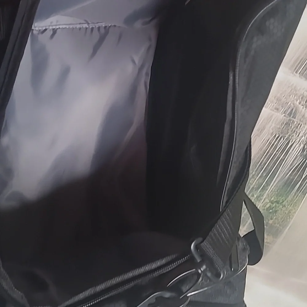 New! Adidas black sporty duffle oversized travel bag
